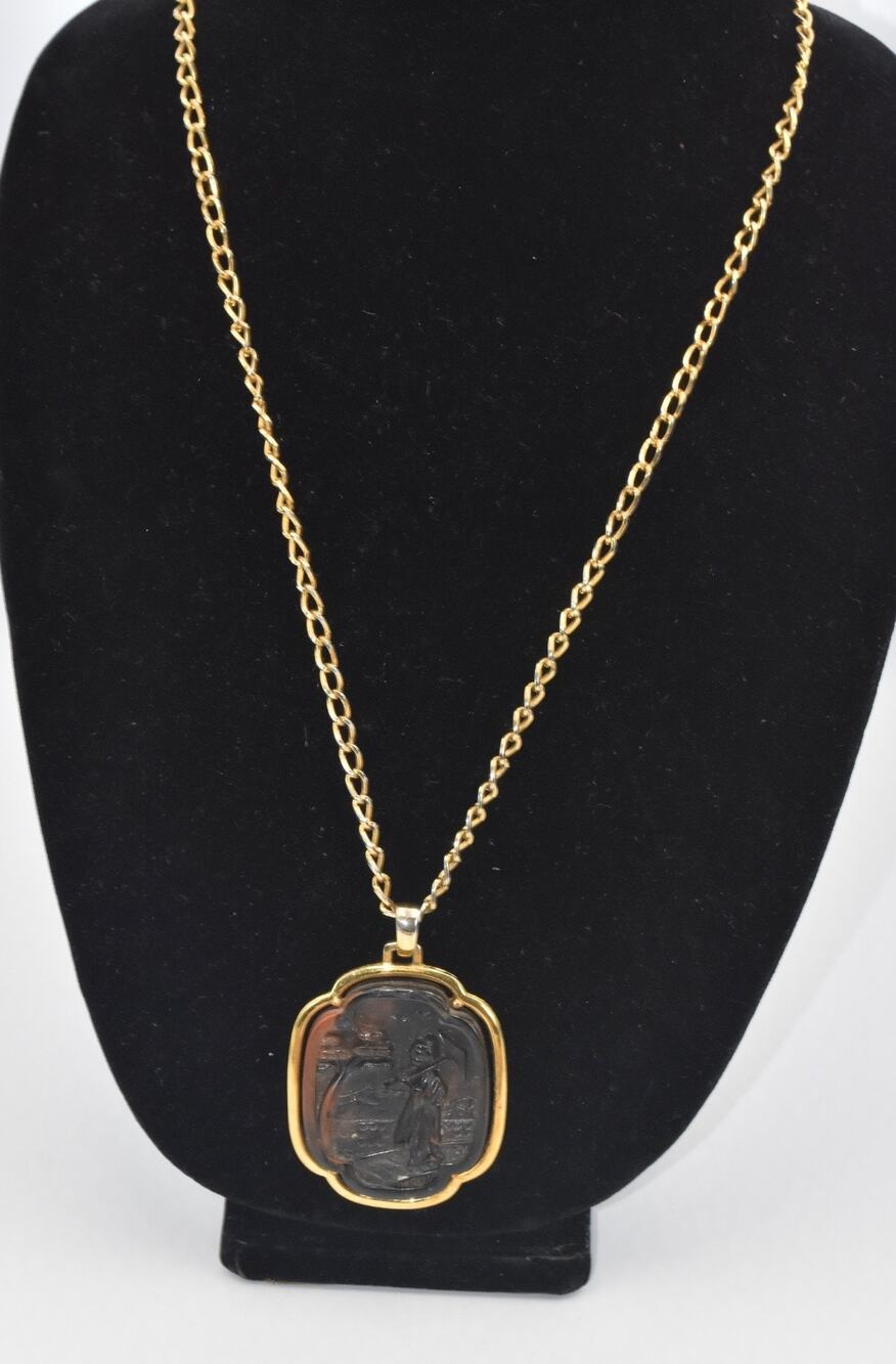 Trifari Asian Oriental Faux Tortoise Shell Lucite Geisha Pendant Necklace